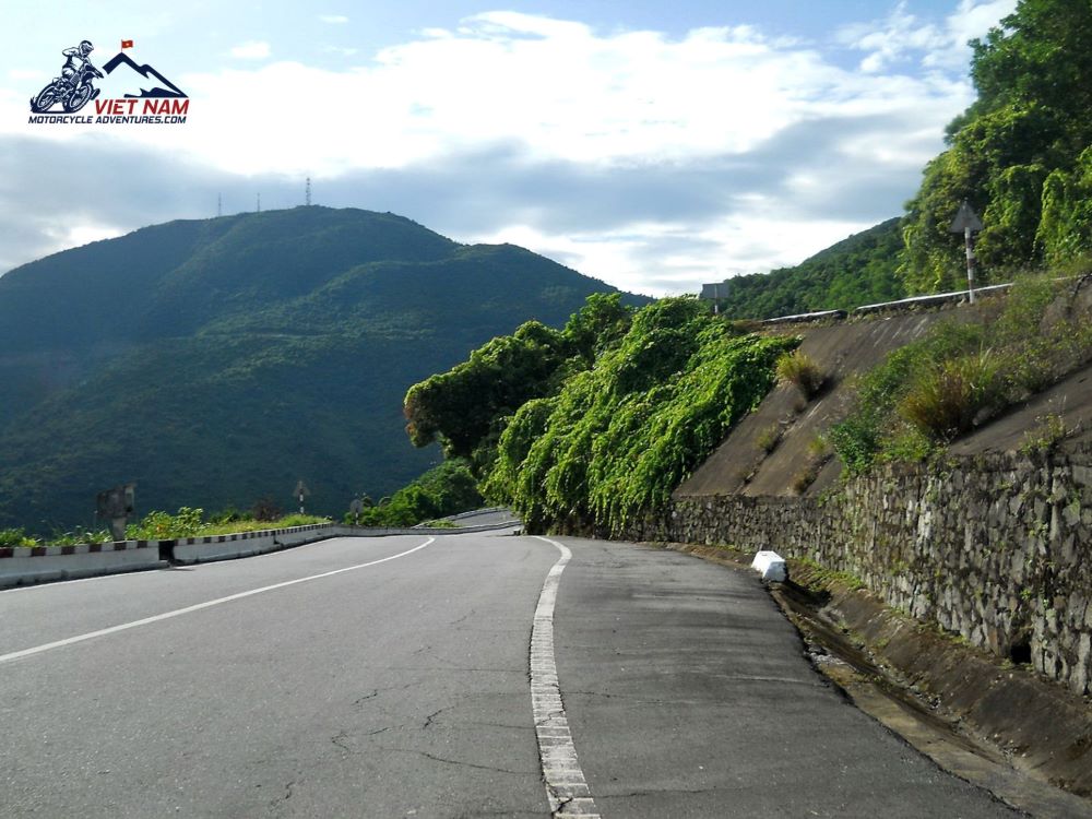 Ride a motorbike from Hue to Hoi An or Da Nang via the Hai Van Pass, soaking in the breathtaking views of the Hai Van Pass and Marble Mountains as you cruise along.